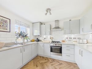 Kitchen/Diner- click for photo gallery